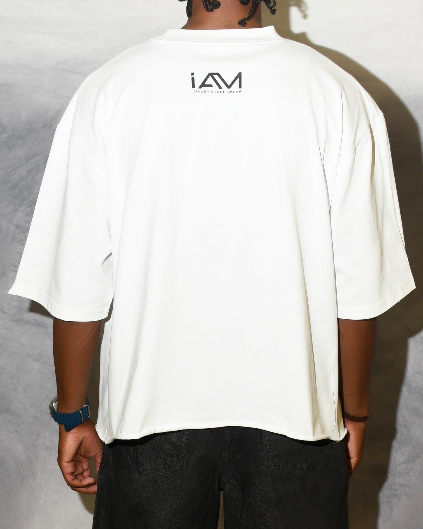 IAM "RING" TEE